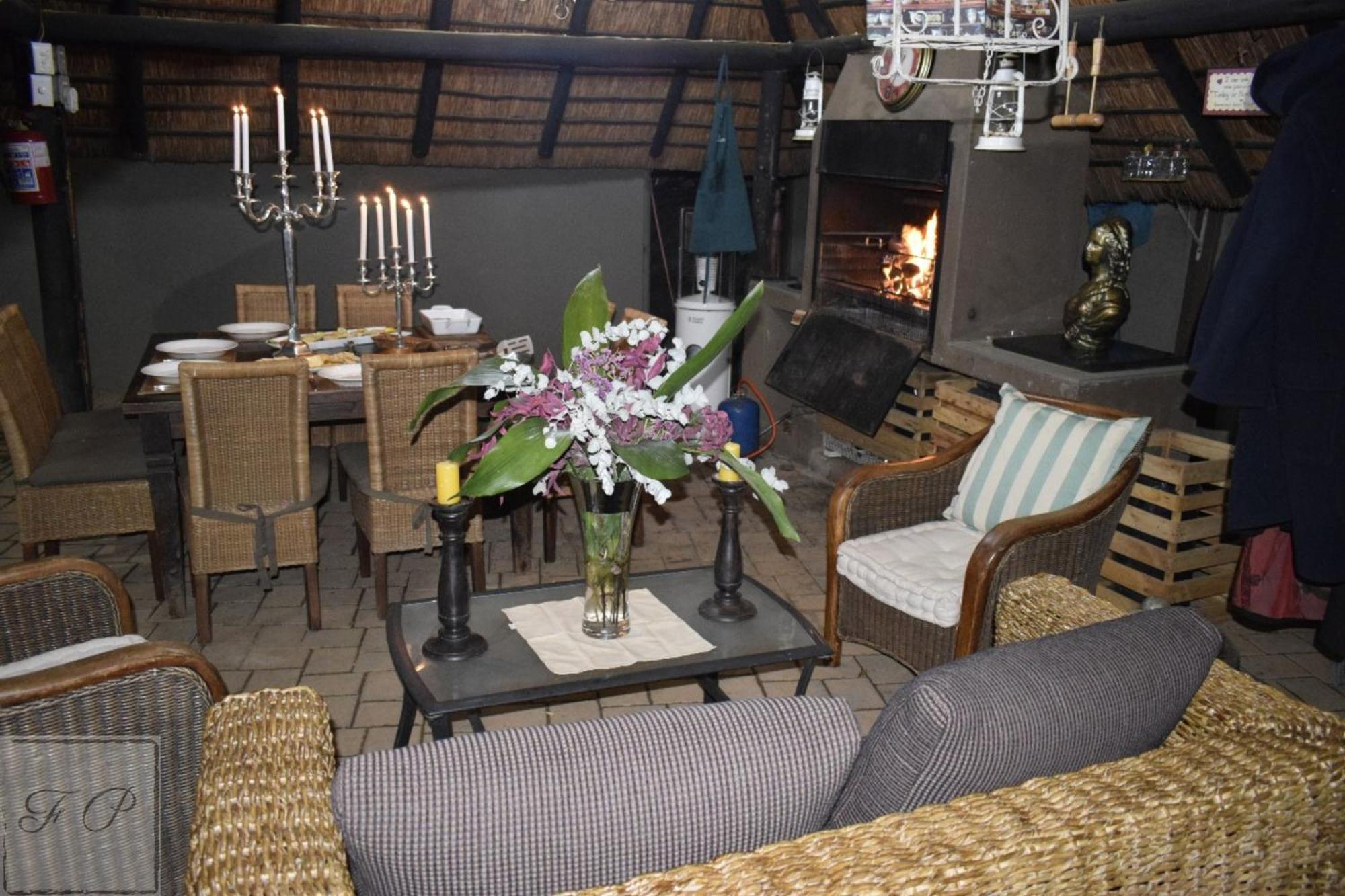 The Elephant Room At Frederick'S Place Pretoria-Noord Kültér fotó